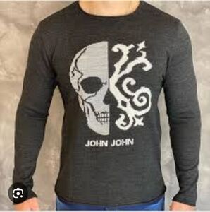 JOHN JOHN Gray Skull Sweater Sz L